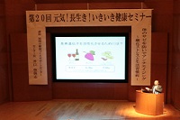 Z~i[1